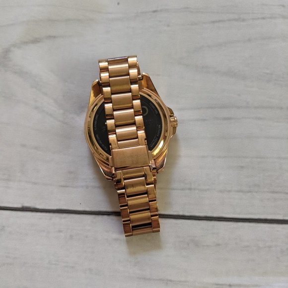 Michael Kors | Bradshaw Smartwatch | Rose Gold - Picture 5 of 7